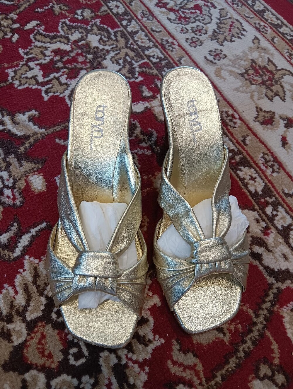 Taryn Rose Metallic Gold Knotted Slip-On Mules Vintage Sz 7